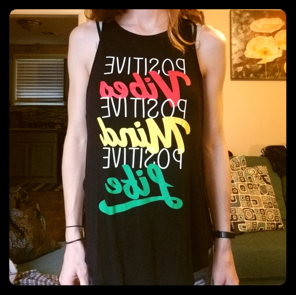 🌻Womans Black tank top size small